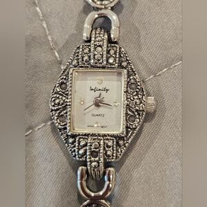 Quartz INFINITY Women's Watch